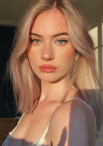 Kennedy Walsh photo