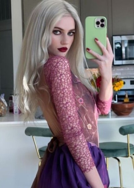 Kennedy Walsh photo