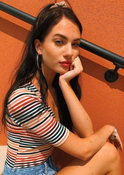Kennedy Walsh photo