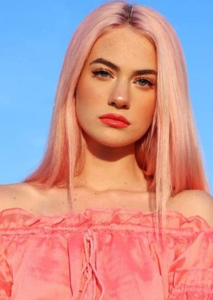 Kennedy Walsh photo