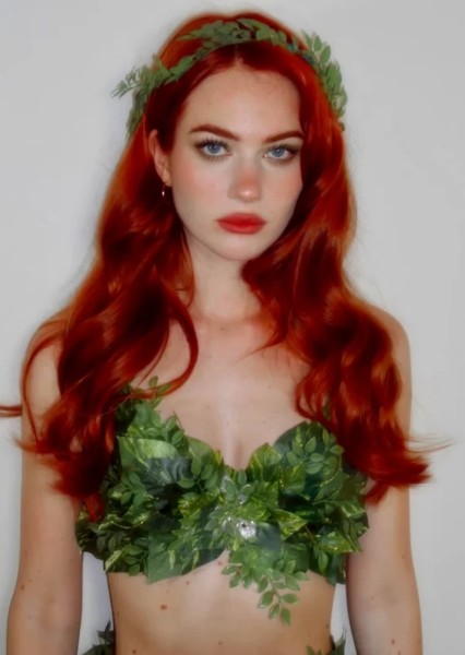 Kennedy Walsh photo
