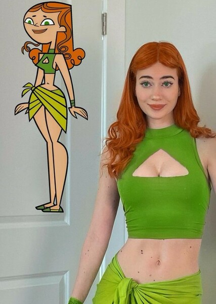 Kennedy Walsh photo