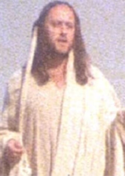 Kenneth Colley photo