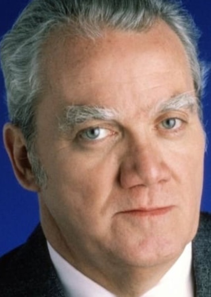 Kenneth McMillan photo