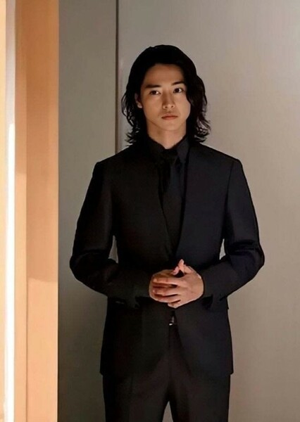 Kento Yamazaki photo