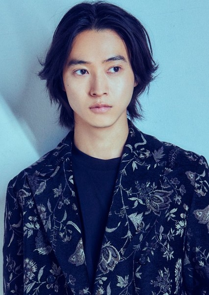 Kento Yamazaki photo