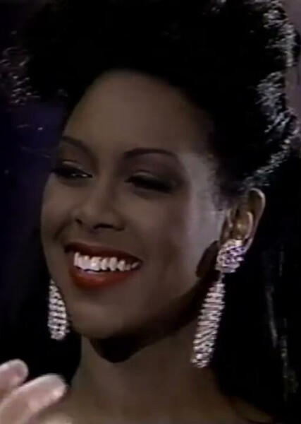 Kenya Moore photo