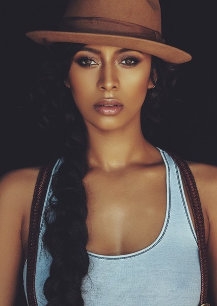 Keri Hilson photo