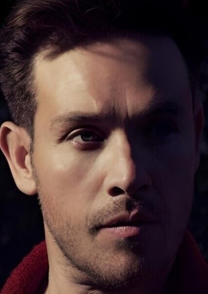 Kevin Alejandro photo