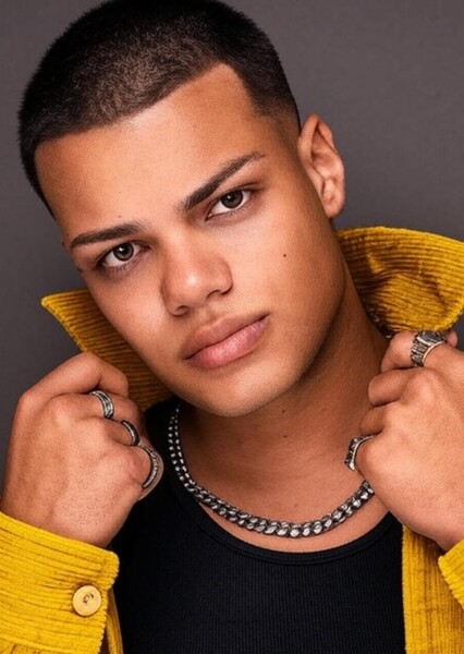Kevin Chacon photo