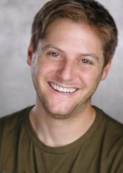 Kevin Chevalia photo