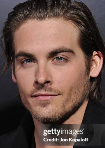 Kevin Zegers photo