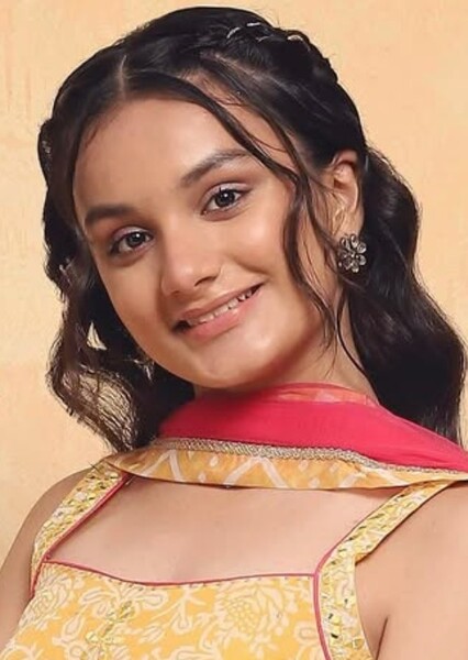 Kherin Sharma photo