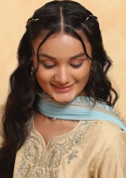 Kherin Sharma photo