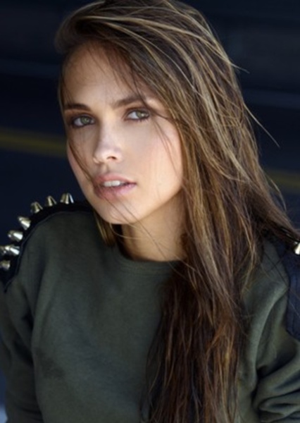 Kiana Kaye photo