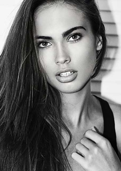 Kiana Kaye photo