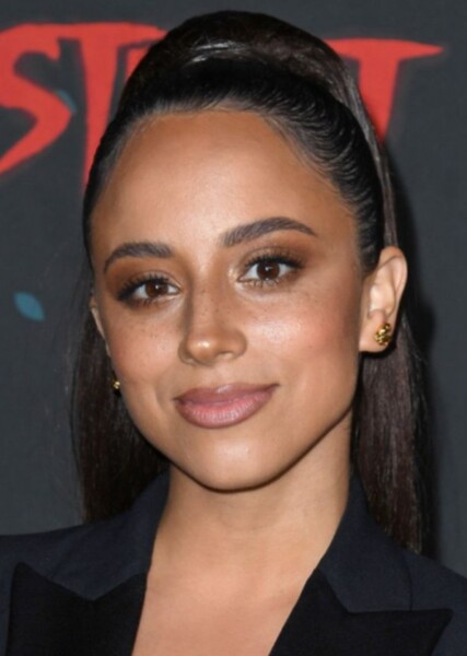 Kiana Madeira photo
