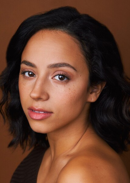 Kiana Madeira photo