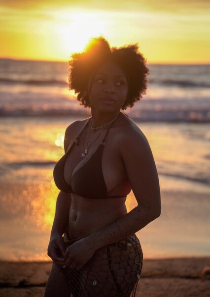 Kiana Nicole Washington photo