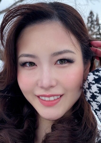 Kiana Tomita photo