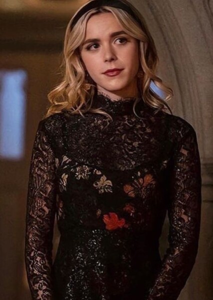 Kiernan Shipka photo