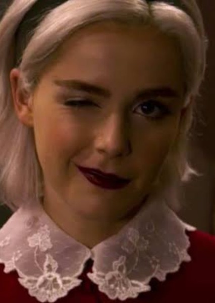 Kiernan Shipka photo