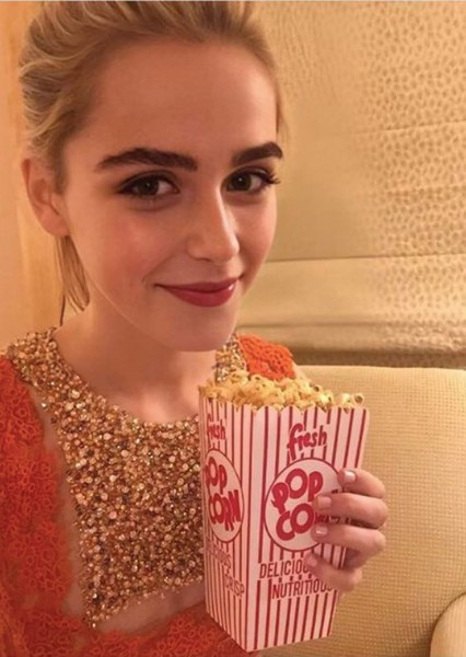 Kiernan Shipka photo