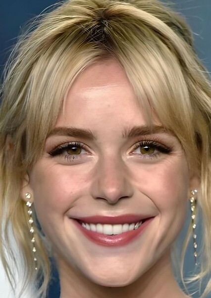 Kiernan Shipka photo