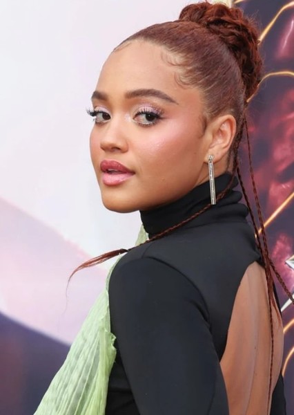 Kiersey Clemons photo