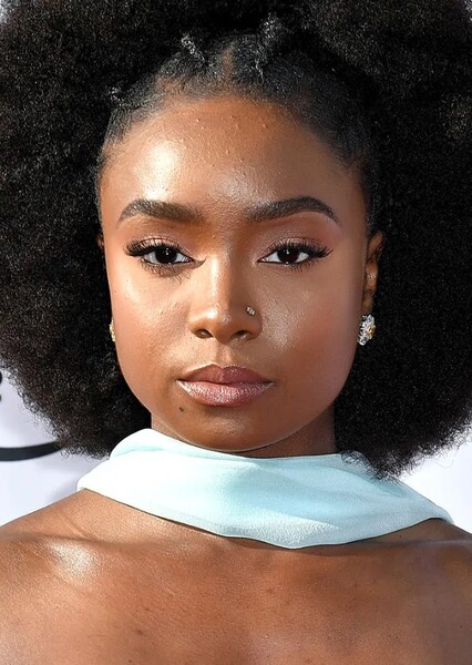 KiKi Layne photo