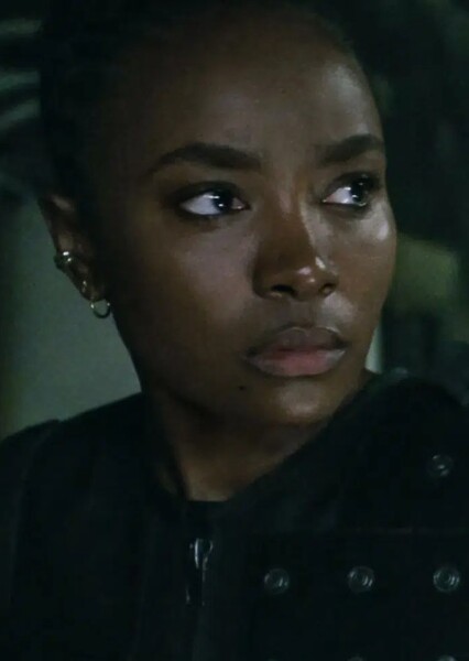 KiKi Layne