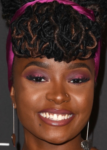 KiKi Layne photo