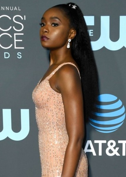 KiKi Layne photo