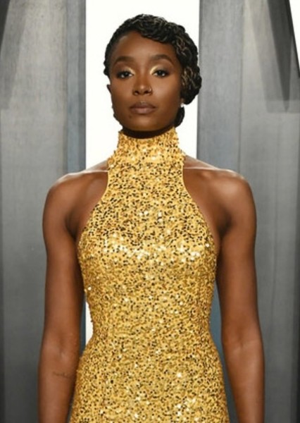 KiKi Layne photo