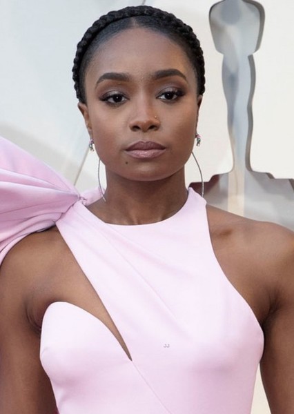 KiKi Layne photo