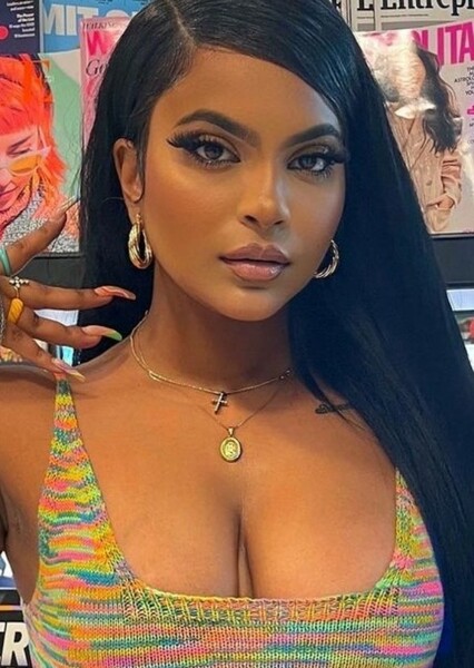 Kiki Raj photo