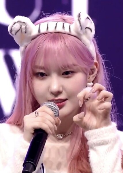 Kim Chae-hyun photo