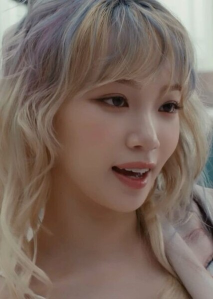 Kim Chae-won photo