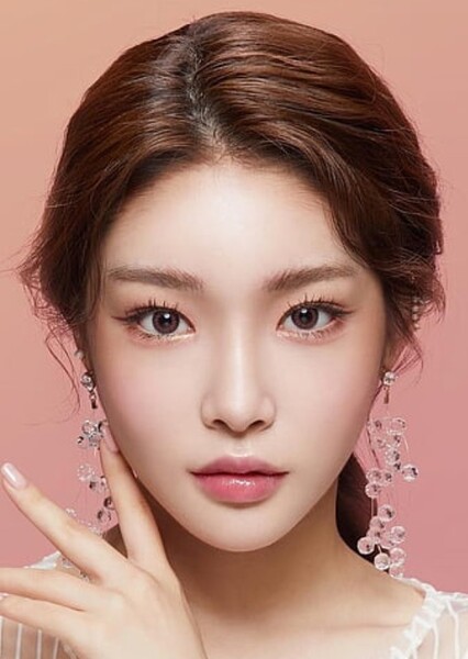 Kim Chung-ha photo