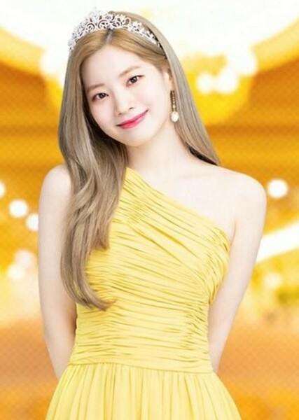 DAHYUN photo