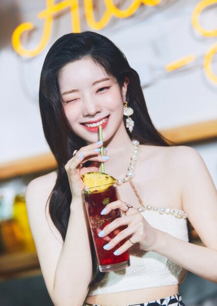 DAHYUN photo