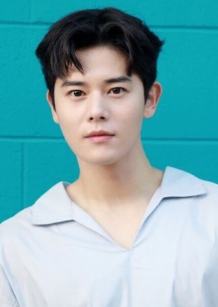 Kim Dong-jun photo