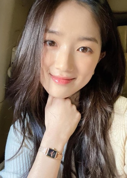 Kim Hye-yoon photo