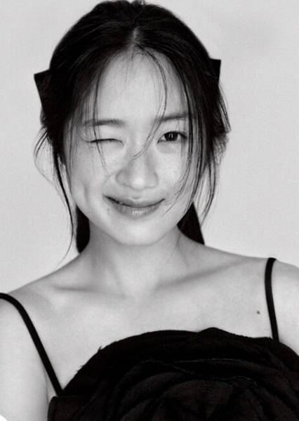Kim Hye-yoon photo