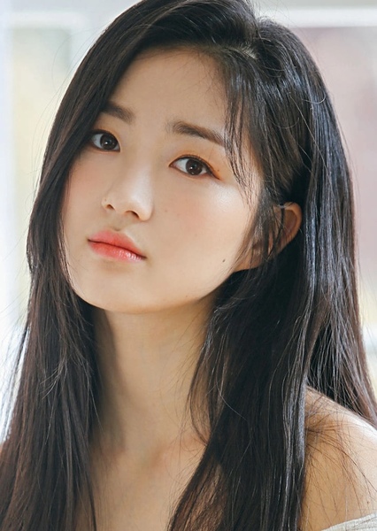Kim Hye-yoon photo