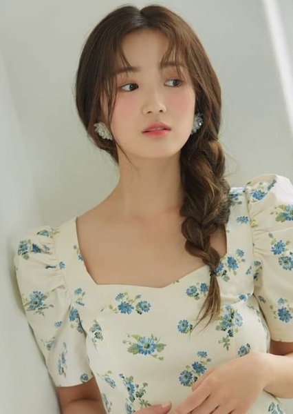 Kim Hye-yoon photo