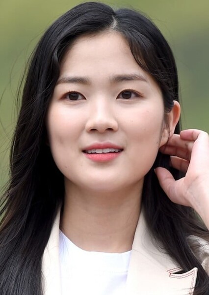 Kim Hye-yoon