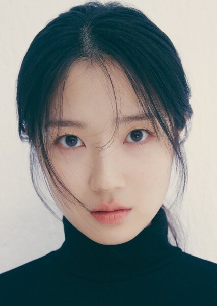 Kim Hye-yoon photo