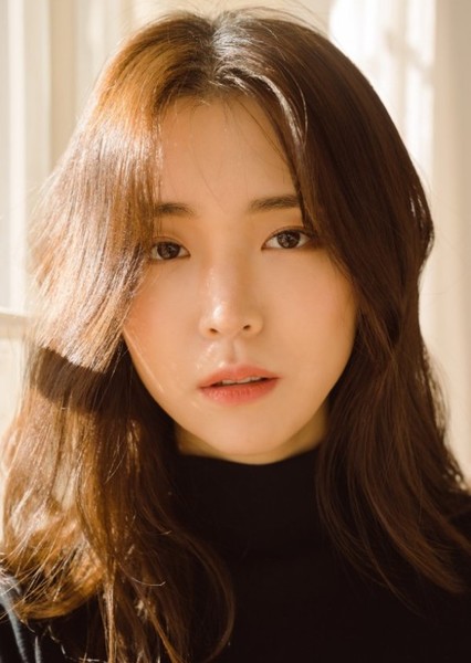 Kim Ji-eun photo