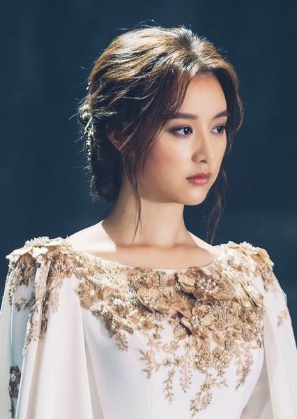 Kim Ji-won photo